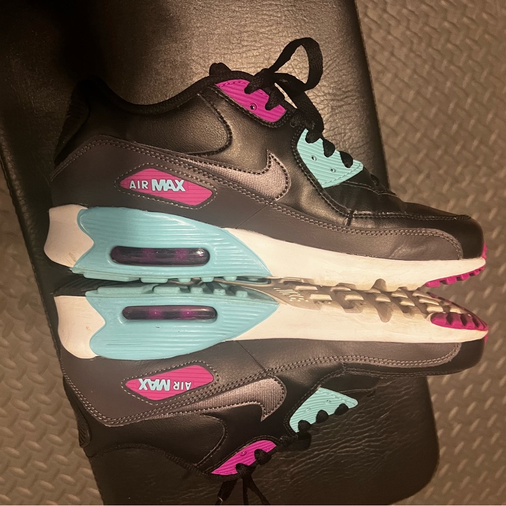 Kids air max 90's.